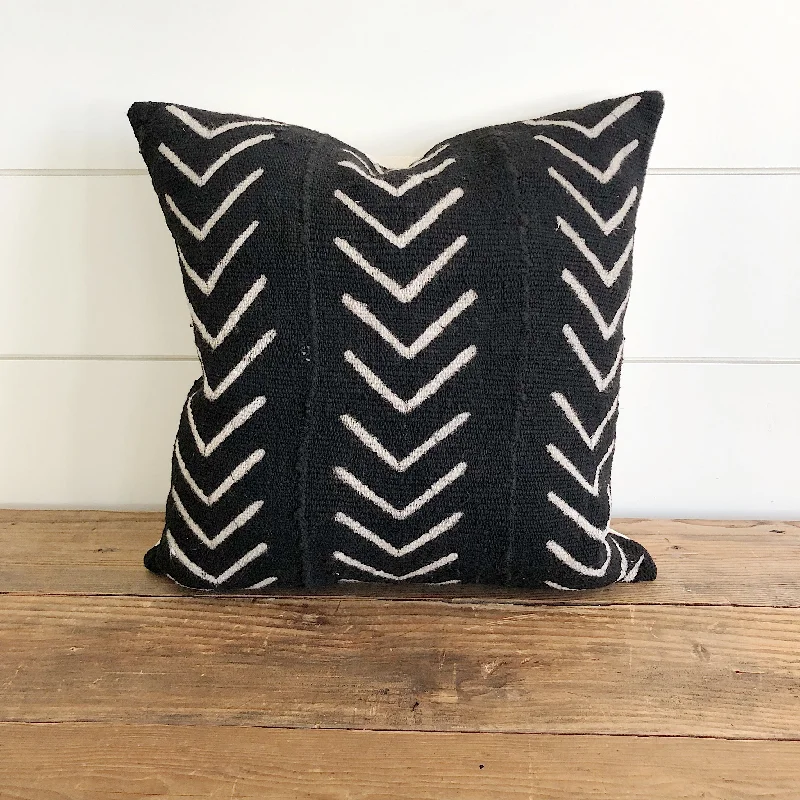 BLYTHE || Black & White Authentic African Mud Cloth Pillow Cover