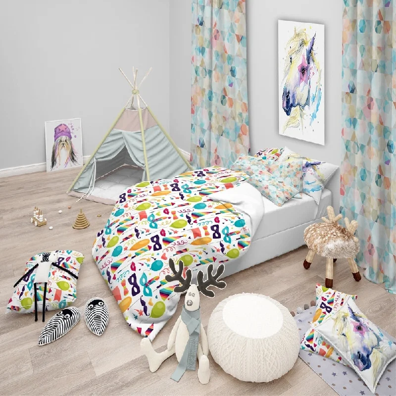 Designart 'Celebration Pattern with Carnival Icons & Objects' Modern kids Bedding Set - Duvet Cover & Shams