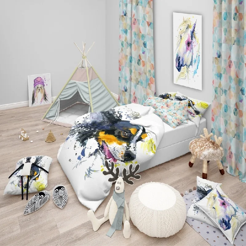 Designart 'Dog and Yellow Ball Watercolor' Modern & Contemporary Bedding Set - Duvet Cover & Shams