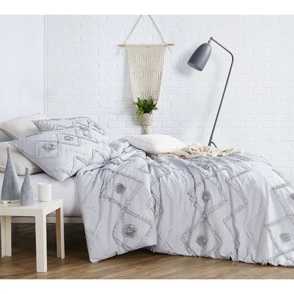 BYB Ruffled Chevron Textured Oversized Duvet Cover - Glacier Gray