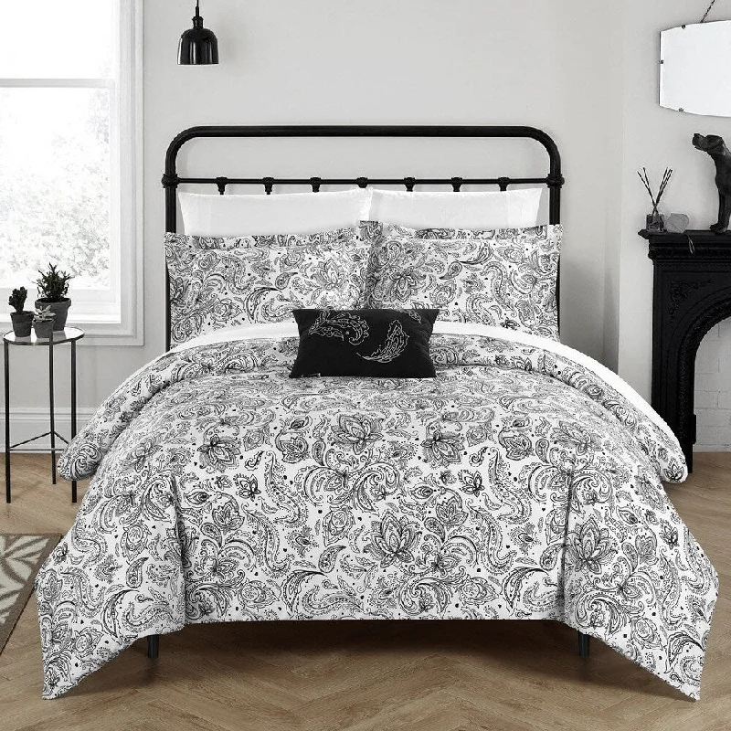 Chic Home 4-Piece Newark Park Black Duvet Cover Set