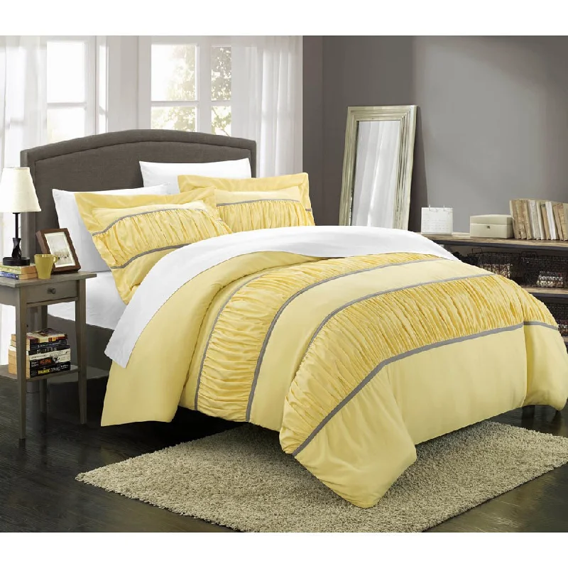 Chic Home Elizabeth Pleated and Ruffled 3-piece Duvet Cover Set