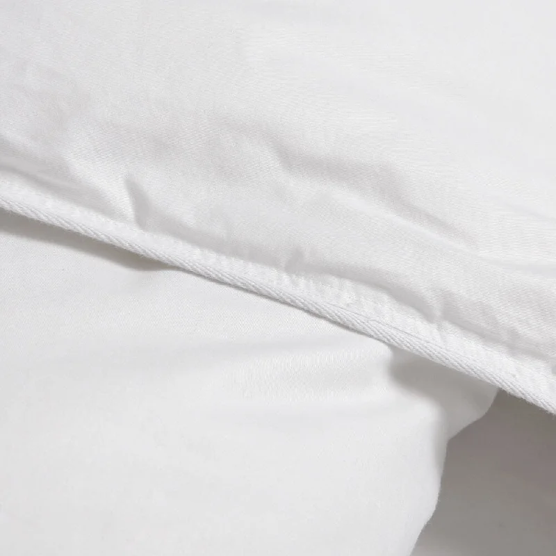 Hotel Madison Classic All-season White Down Comforter