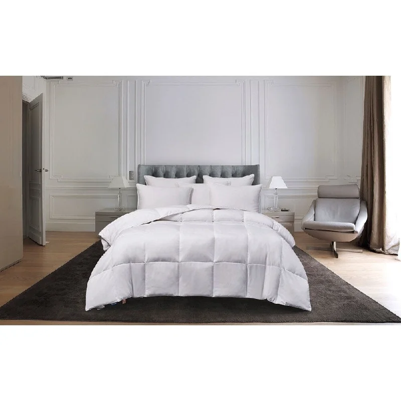 kathy ireland Light Warmth White Goose Feather And Down Fiber Comforter