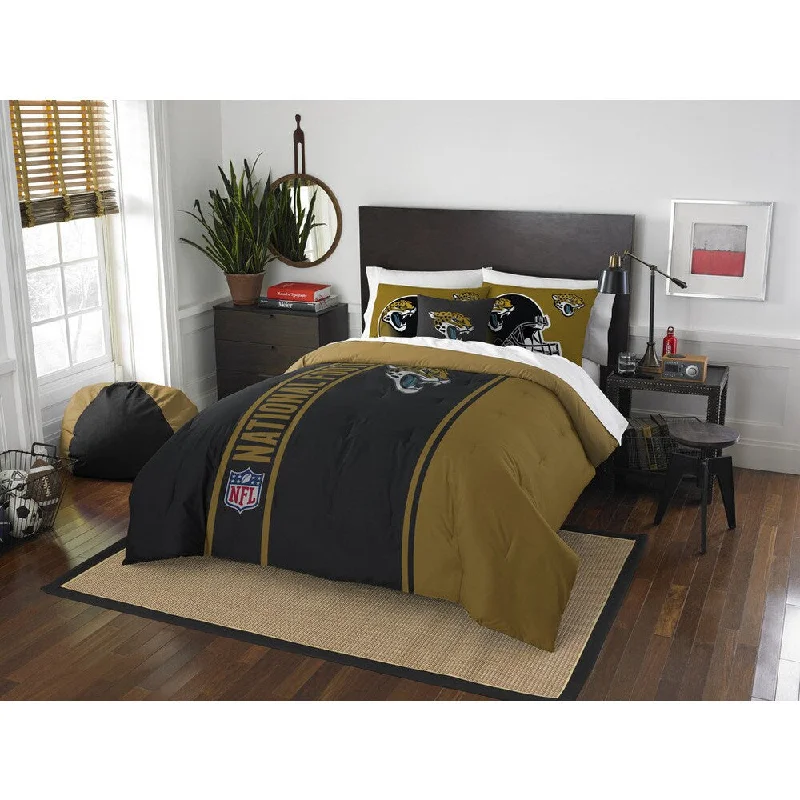 The Northwest Company Official NFL Jacksonville Jaguars Full Applique 3-piece Comforter Set